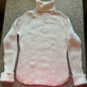 American Eagle Womens L 100% Cotton Turtleneck As Seen on Sydney Sweeney!